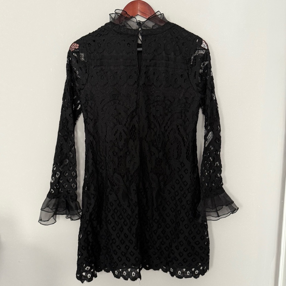Lulu's Elegant Black Lace full sleeve Dress size S - Picture 2 of 11